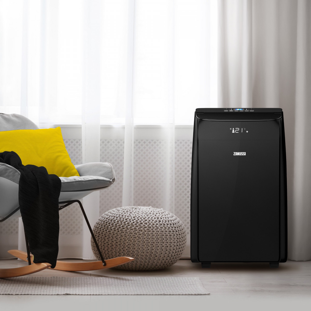 Кондиционер мобильный Zanussi ZACM-12 NYK/N1 Black Фото №9